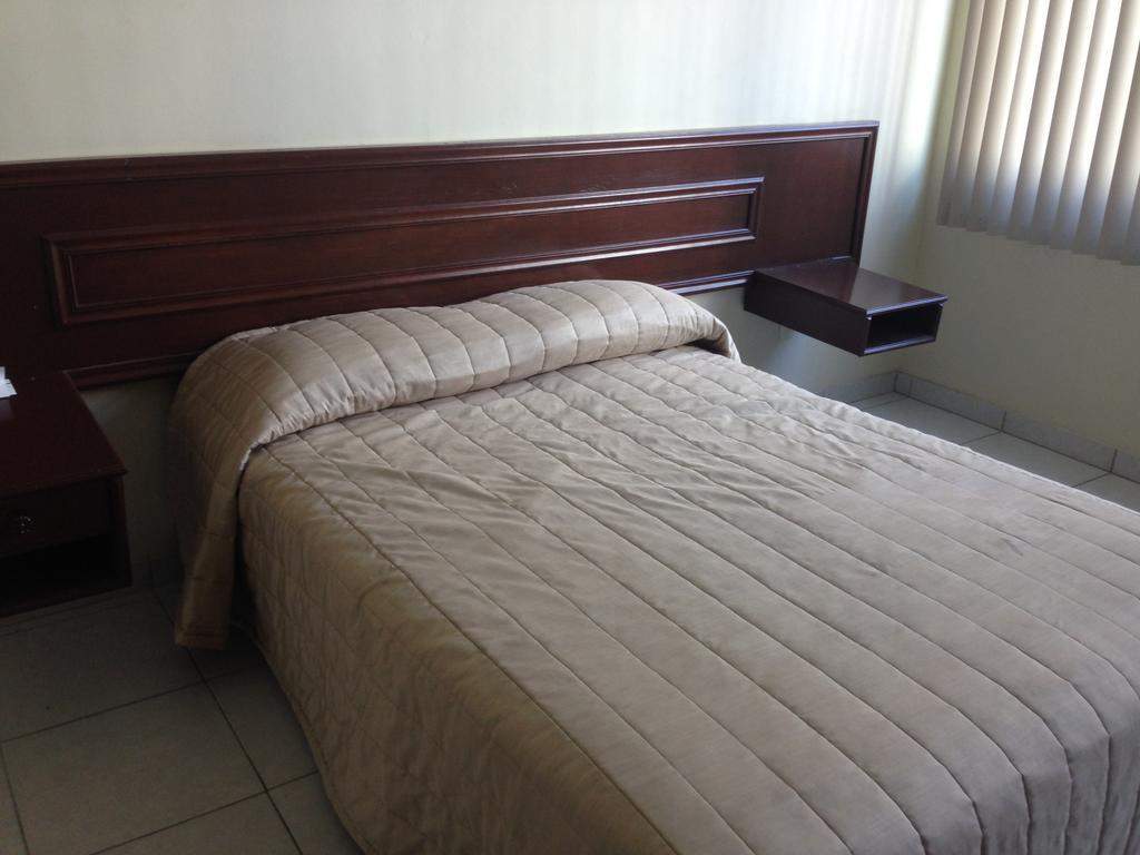 Hotel Plaza Sahuayo Zewnętrze zdjęcie