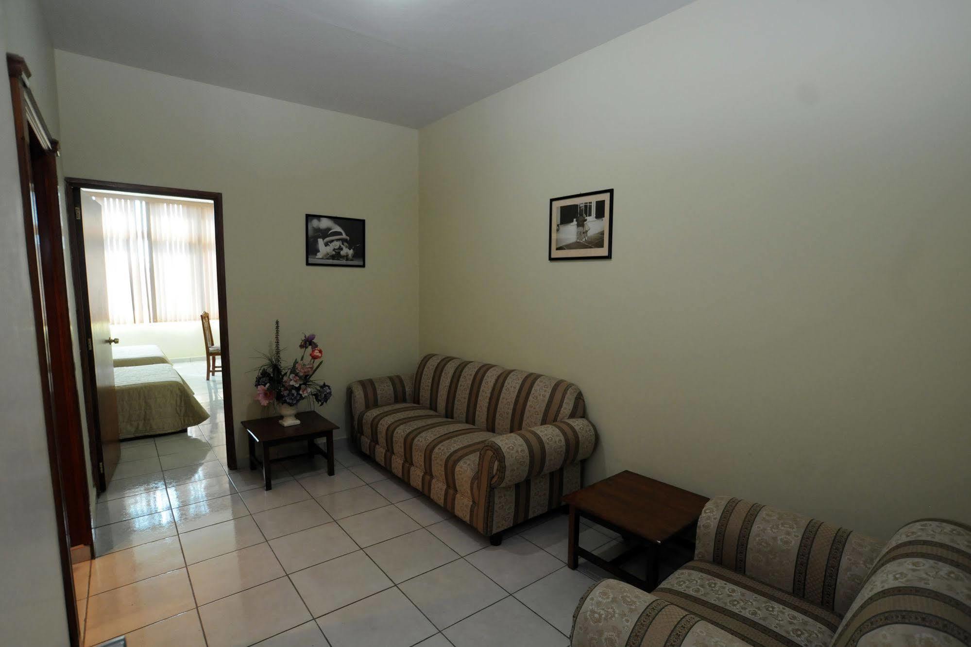 Hotel Plaza Sahuayo Zewnętrze zdjęcie
